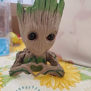 Meet your Posher, Earlene